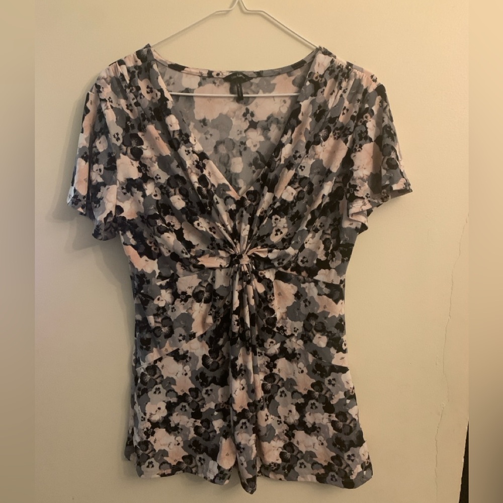 Daisy Fuentes dress top